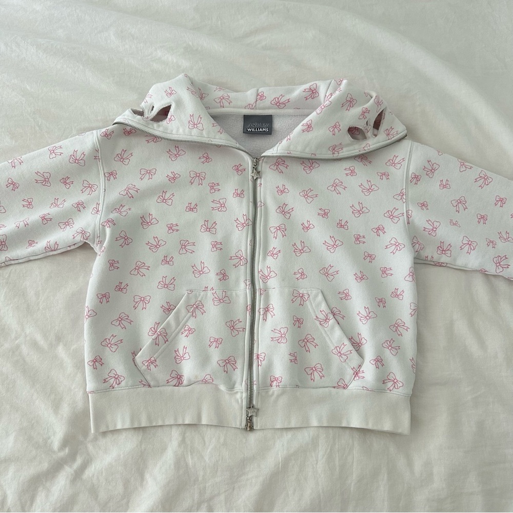Ashley Williams White Printed Hoodie